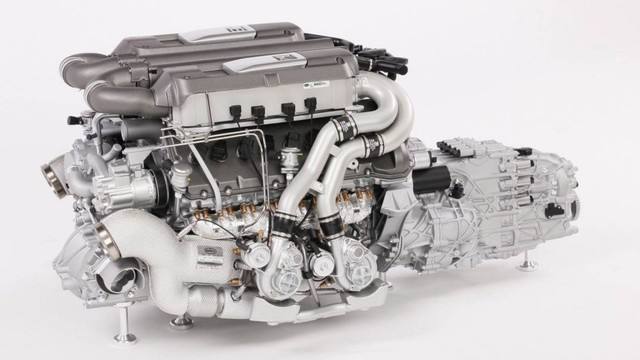 三沙发动机模型